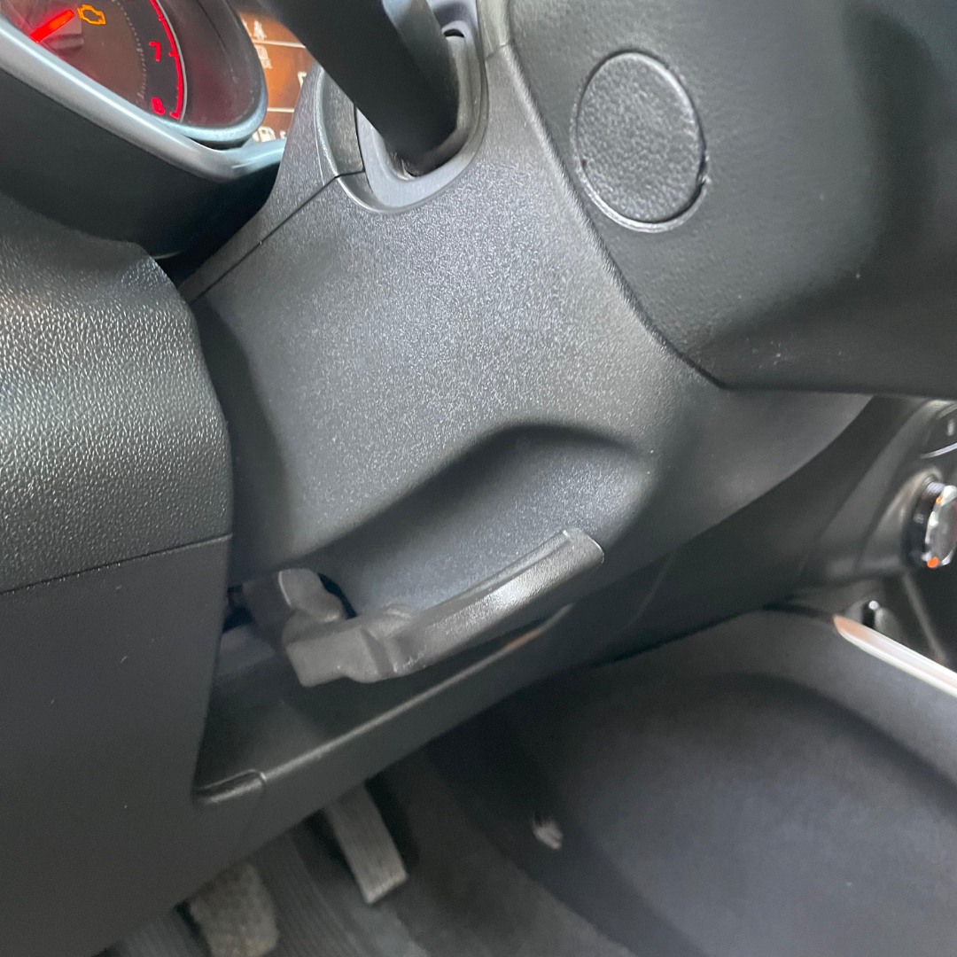 CHEVROLET Onix Hatch 1.0 4P FLEX LT TURBO