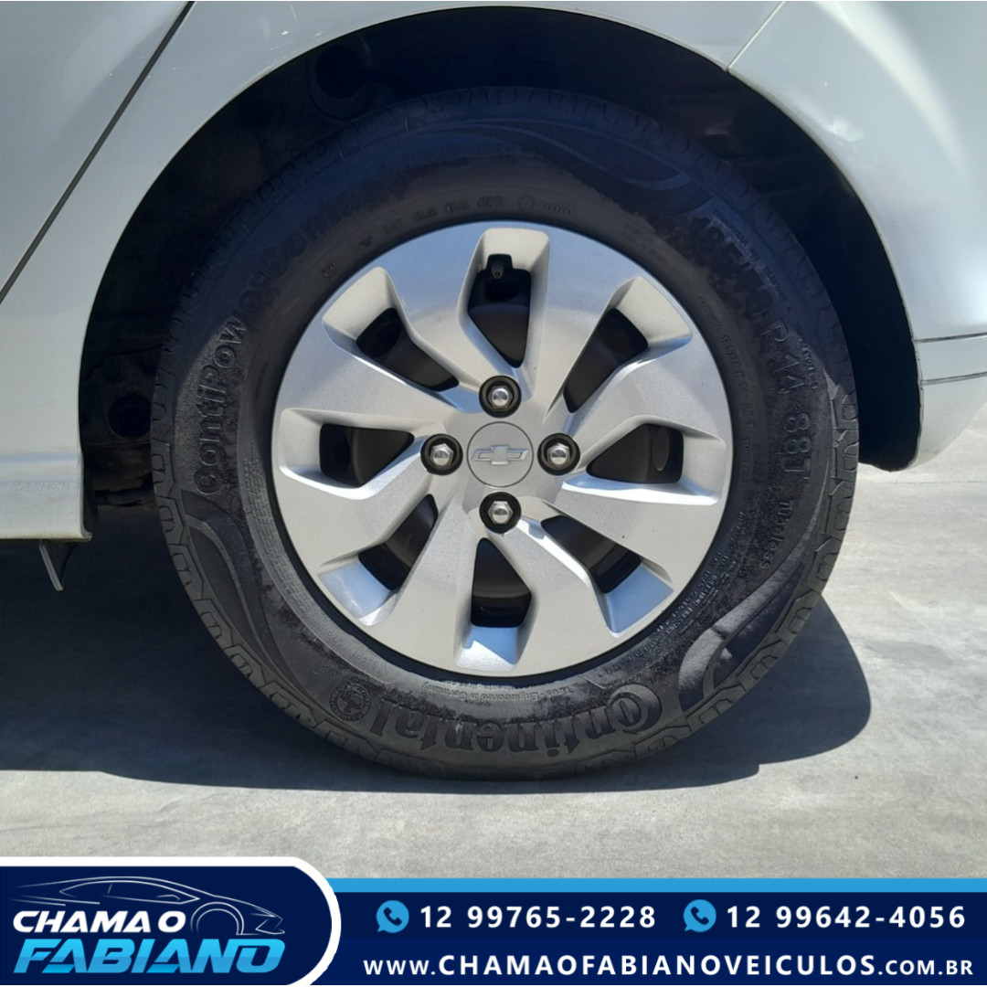 CHEVROLET Onix Hatch 1.0 4P FLEX JOY