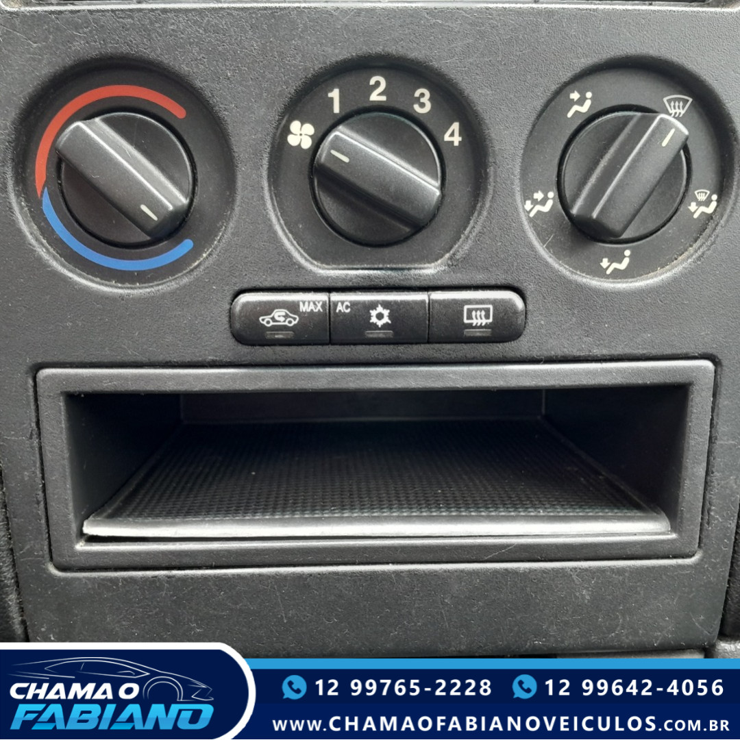 CHEVROLET Astra Hatch 2.0 4P ADVANTAGE FLEX AUTOMÁTICO