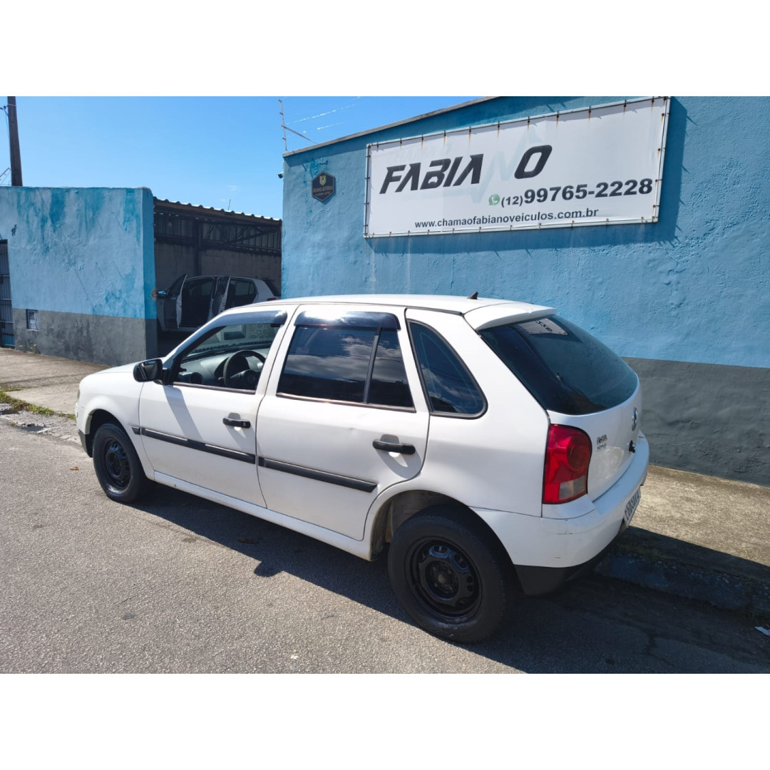 VOLKSWAGEN Gol 1.0 4P G4 FLEX