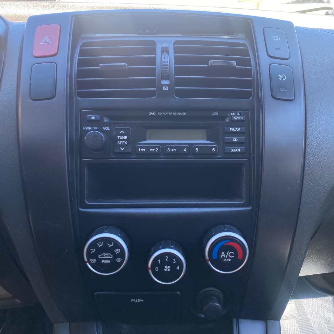 HYUNDAI Tucson 2.0 16V 4P GL AUTOMÁTICO