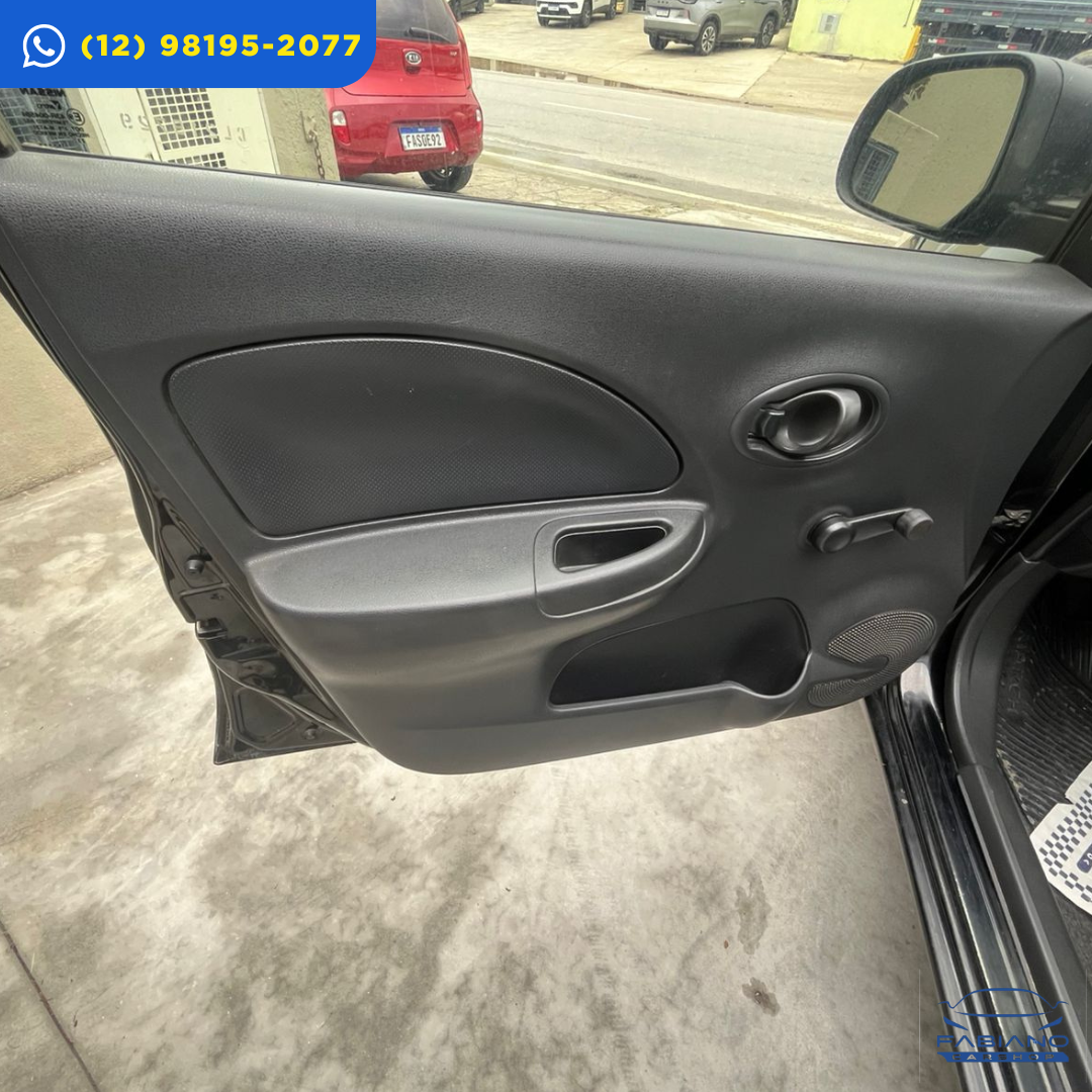 NISSAN March 1.0 16V 4P FLEX