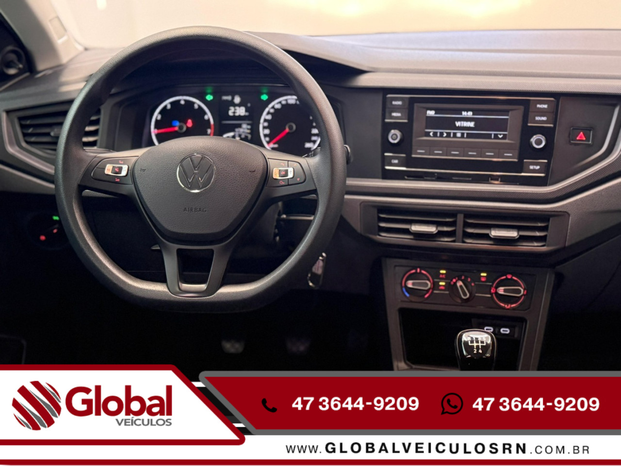 VOLKSWAGEN Polo Hatch 1.0 4P MPI TRACK ROCK IN ROCK