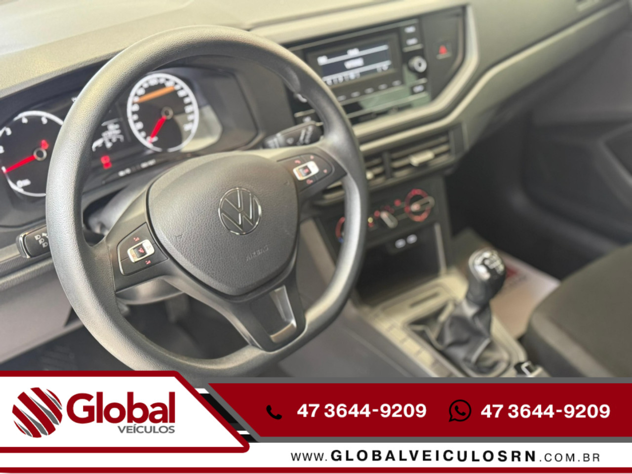 VOLKSWAGEN Polo Hatch 1.0 4P MPI TRACK ROCK IN ROCK