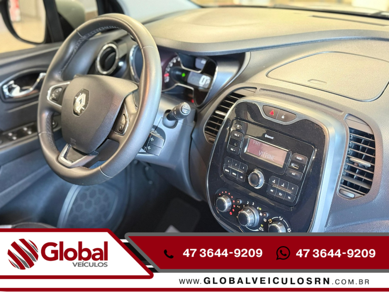 RENAULT Captur 1.6 16V 4P SCE ZEN X-TRONIC AUTOMÁTICO CVT