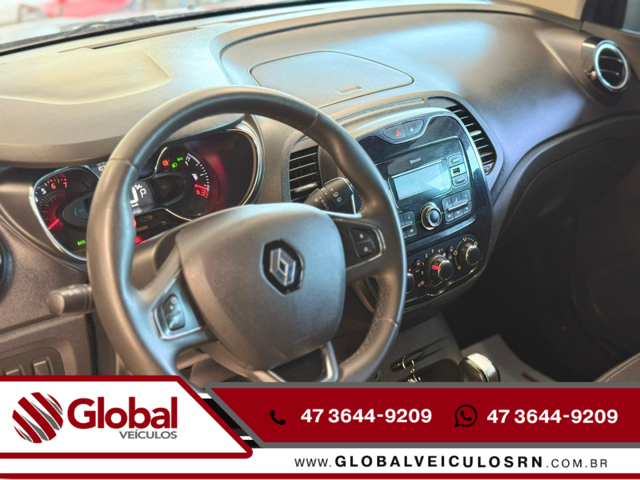 RENAULT Captur 1.6 16V 4P SCE ZEN X-TRONIC AUTOMÁTICO CVT