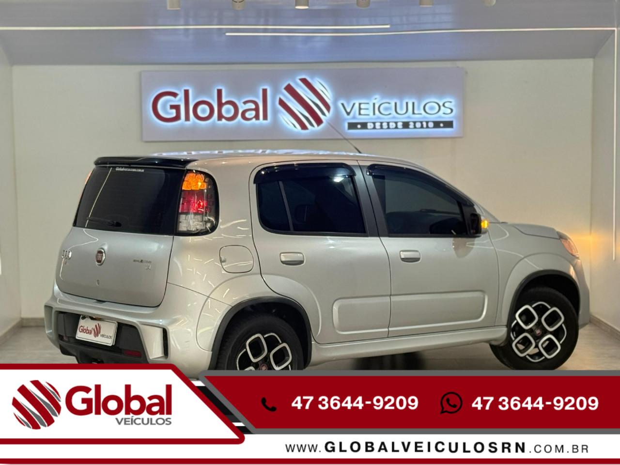 FIAT Uno 1.4 4P FLEX SPORTING DUALOGIC AUTOMATIZADO