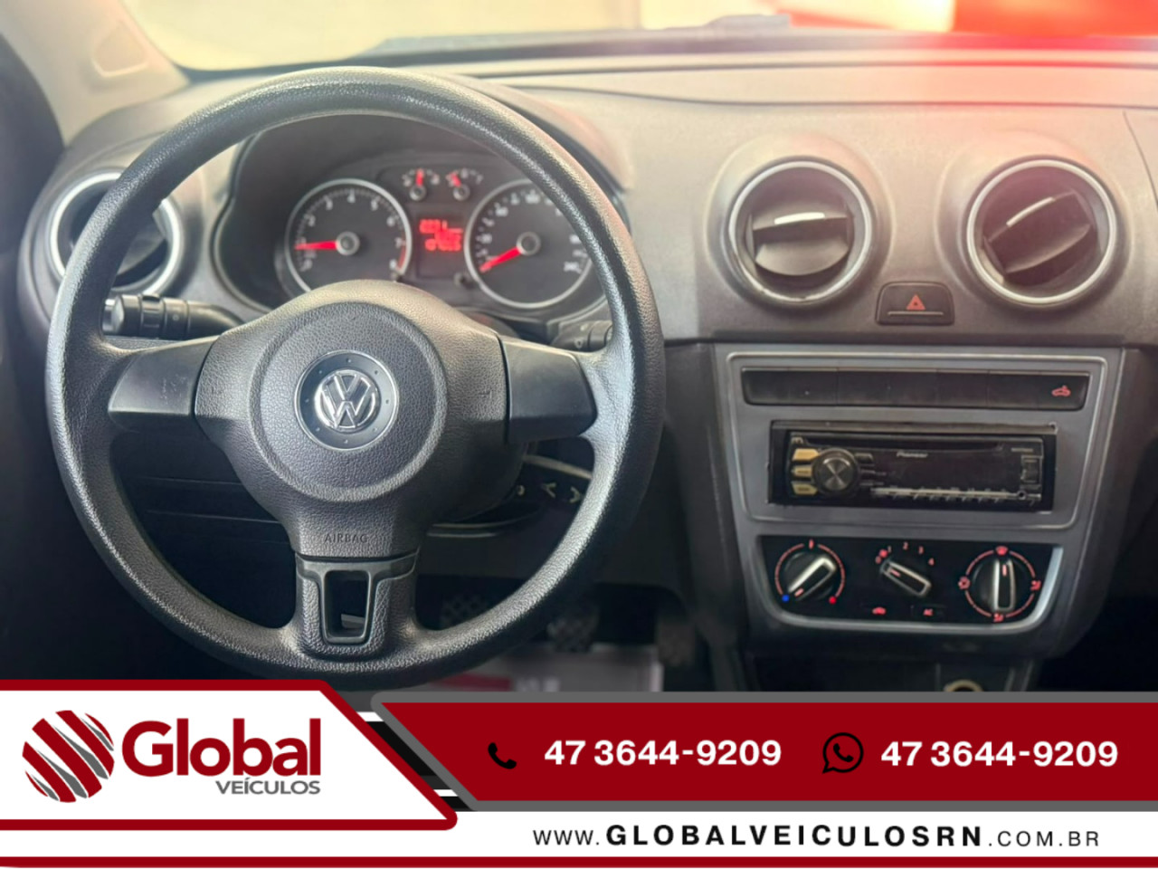 VOLKSWAGEN Saveiro 1.6 G6 TRENDLINE CABINE DUPLA FLEX
