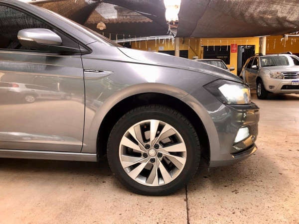 VOLKSWAGEN Polo Hatch 1.0 12V 4P 200 TSI  COMFORTLINE AUTOMÁTICO