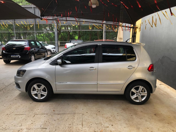 VOLKSWAGEN Fox 1.6 4P COMFORTLINE FLEX
