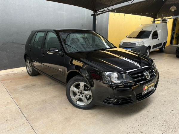 Golf 1.6 4P TECH FLEX