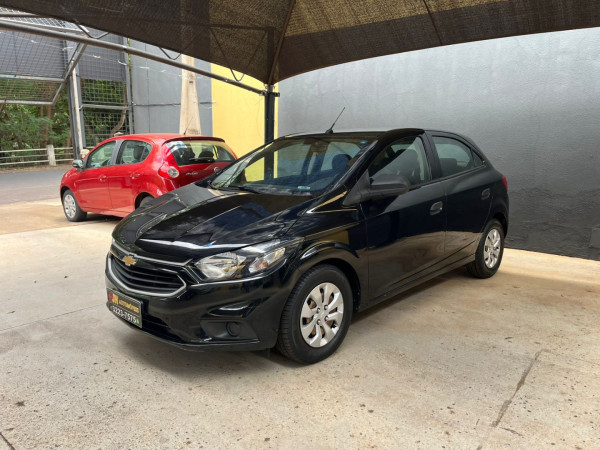 CHEVROLET Onix Hatch 1.0 4P FLEX JOY