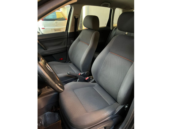 Polo Hatch 1.6 4P SPORTLINE FLEX