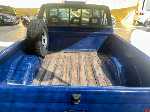 D20 4.0 DIESEL CUSTOM S CABINE SIMPLES