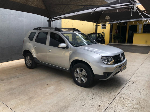 RENAULT Duster 1.6 16V 4P FLEX DYNAMIQUE AUTOMÁTICO CVT
