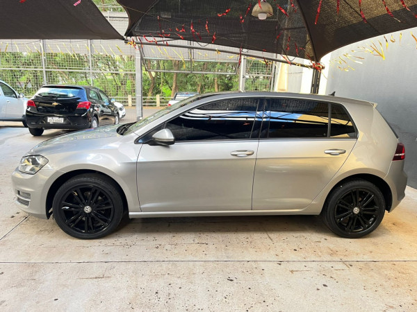 VOLKSWAGEN Golf 1.4 16V 4P TSI HIGHLINE AUTOMÁTICO