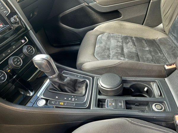 VOLKSWAGEN Golf 1.4 16V 4P TSI HIGHLINE AUTOMÁTICO