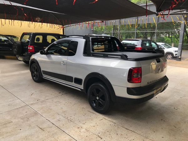 VOLKSWAGEN Saveiro 1.6 G5 CROSS CABINE ESTENDIDA FLEX