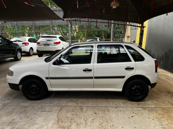 VOLKSWAGEN Gol 1.0