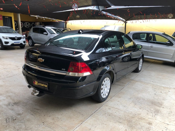 CHEVROLET Vectra Sedan 2.0 4P EXPRESSION