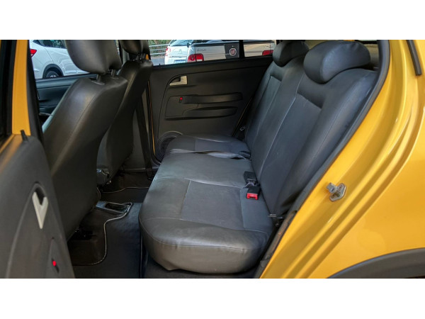 VOLKSWAGEN Crossfox 1.6 4P FLEX
