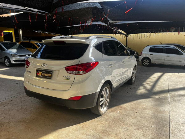 HYUNDAI IX35 2.0 16V 4P AUTOMÁTICO