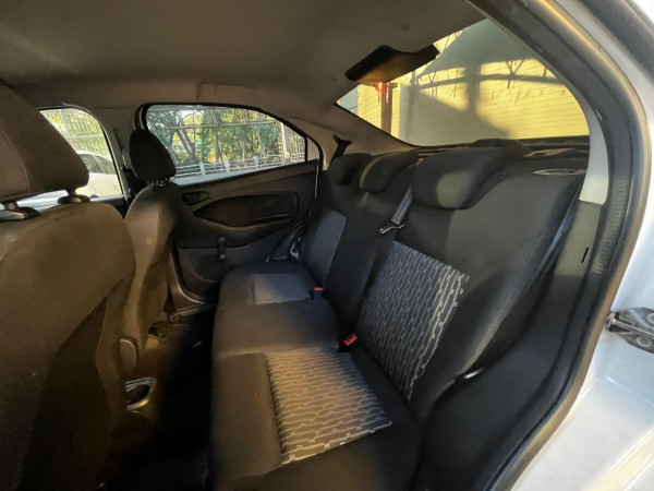 FORD Ka + Sedan 1.5 12V 4P TI-VCT SE FLEX