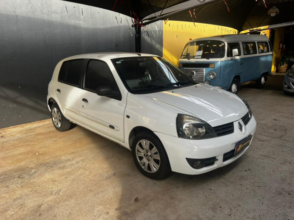 Clio Hatch 1.0 16V 4P RT