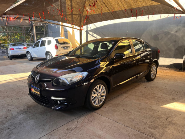 RENAULT Fluence 2.0 16V 4P FLEX DYNAMIQUE PLUS AUTOMÁTICO