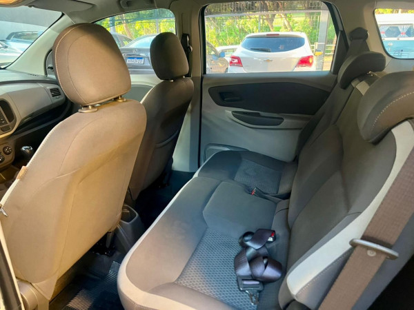 CHEVROLET Spin 1.8 4P FLEX LT