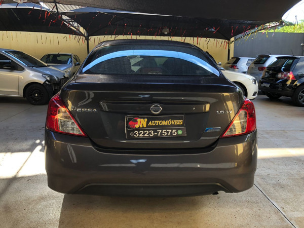 NISSAN Versa Sedan 1.6 16V 4P SV FLEX XTRONIC AUTOMÁTICO CVT