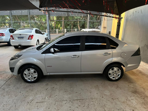 FORD Fiesta Sedan 1.6 4P CLASS FLEX