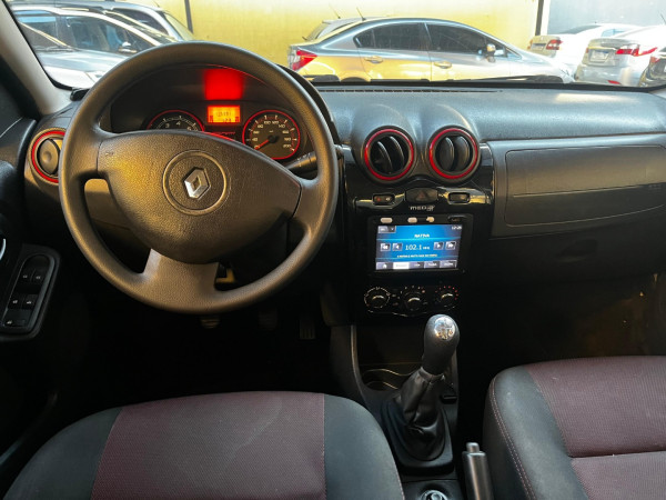 RENAULT Sandero 1.6 16V 4P FLEX STEPWAY