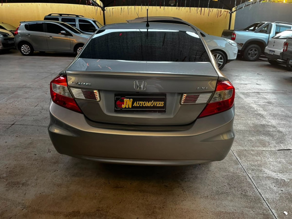HONDA Civic 1.8 16V 4P FLEX LXL AUTOMÁTICO