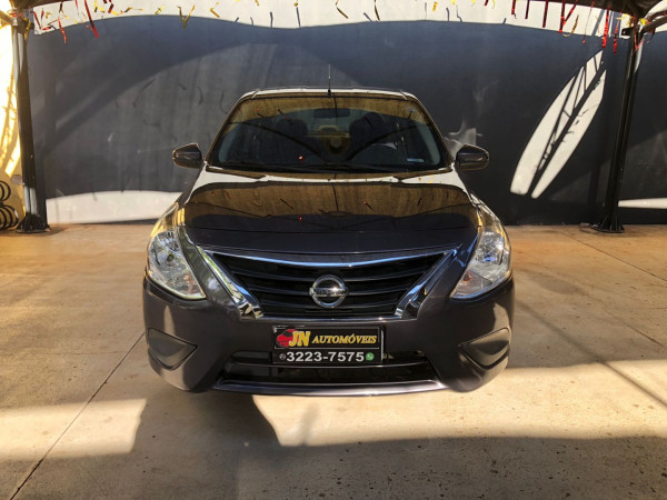 NISSAN Versa Sedan 1.6 16V 4P SV FLEX XTRONIC AUTOMÁTICO CVT