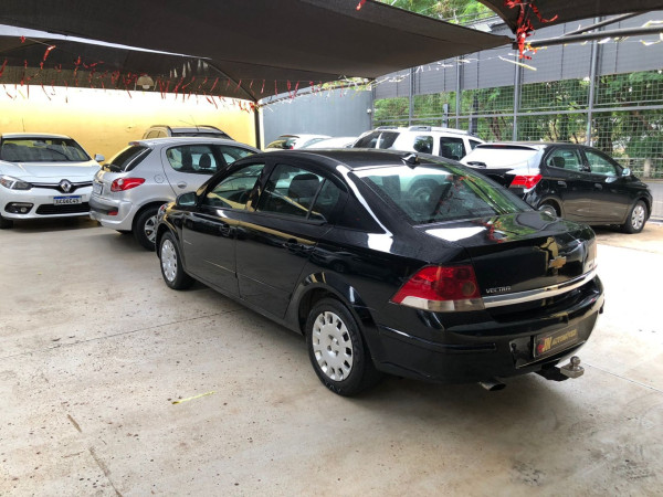 CHEVROLET Vectra Sedan 2.0 4P EXPRESSION