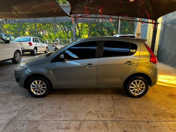 FIAT Palio 1.0 4P ELX FLEX ATTRACTIVE