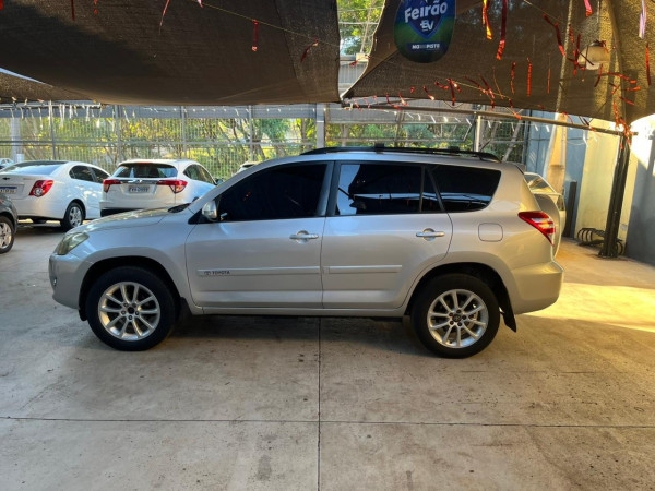 TOYOTA RAV 4 2.0 16V 4P 4WD 4X4 AUTOMÁTICO