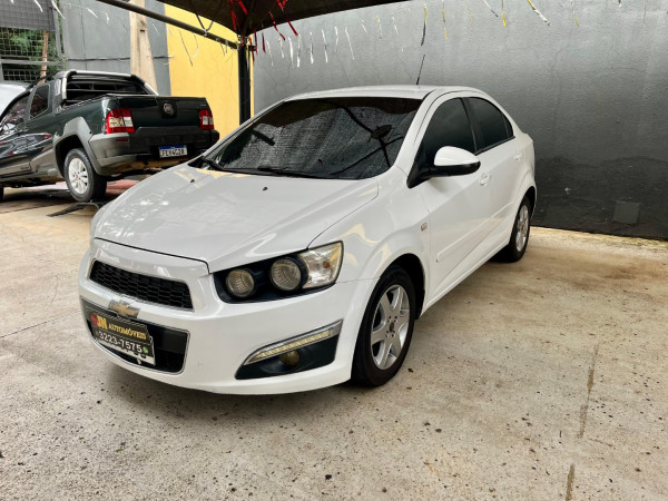 CHEVROLET Sonic Sedan 1.6 16V 4P LT FLEX AUTOMÁTICO