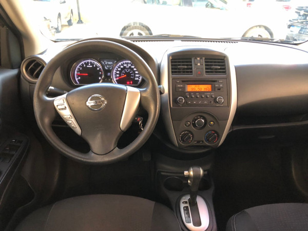 NISSAN Versa Sedan 1.6 16V 4P SV FLEX XTRONIC AUTOMÁTICO CVT