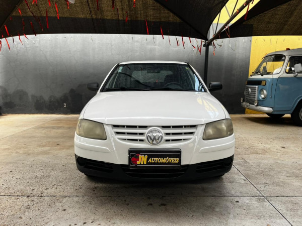 VOLKSWAGEN Gol 1.0