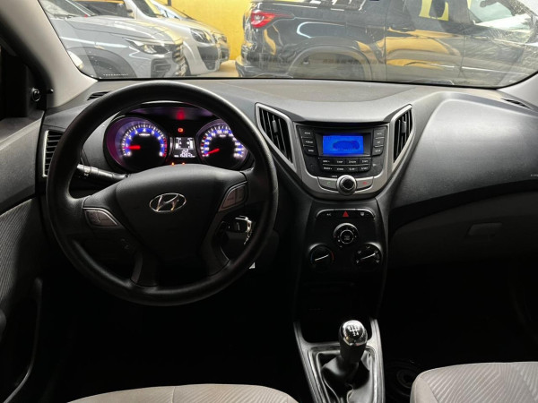 HYUNDAI HB 20 Sedan 1.6 16V 4P FLEX COMFORT PLUS