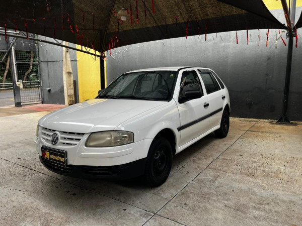 VOLKSWAGEN Gol 1.0