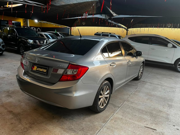 HONDA Civic 1.8 16V 4P FLEX LXL AUTOMÁTICO