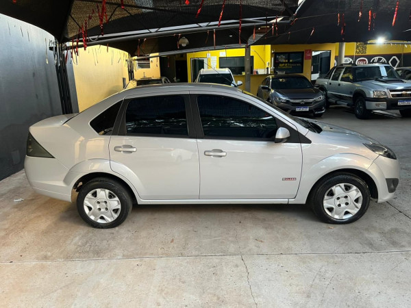 FORD Fiesta Sedan 1.6 4P CLASS FLEX