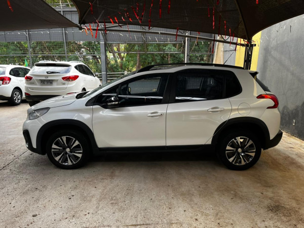 PEUGEOT 2008 1.6 16V 4P FLEX GRIFFE AUTOMÁTICO