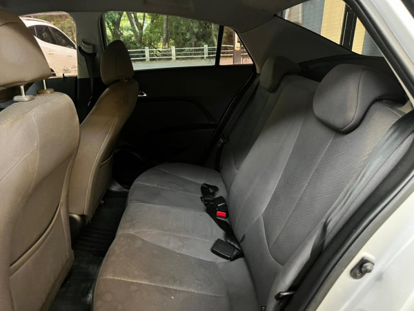 HYUNDAI HB 20 Sedan 1.6 16V 4P FLEX COMFORT PLUS