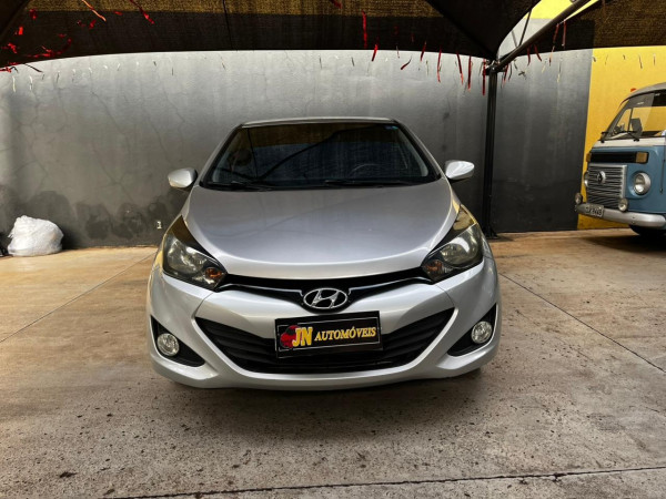HYUNDAI HB 20 Sedan 1.6 16V 4P FLEX COMFORT PLUS
