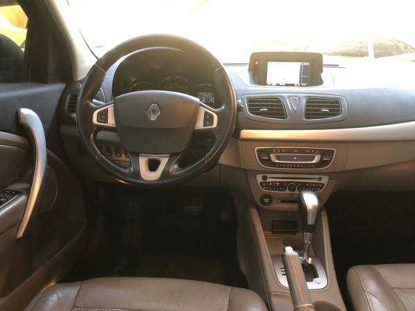 RENAULT Fluence 2.0 16V 4P FLEX PRIVILÉGE AUTOMÁTICO