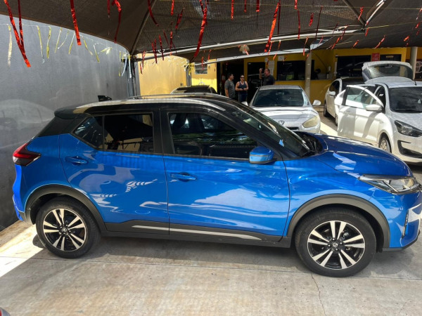 NISSAN Kicks 1.6 16V 4P FLEXSTART ADVANCE XTRONIC AUTOMÁTICO CVT